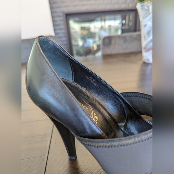 Tods Black Strap Platform Heel s: EU 40 US 10 - Picture 11 of 16